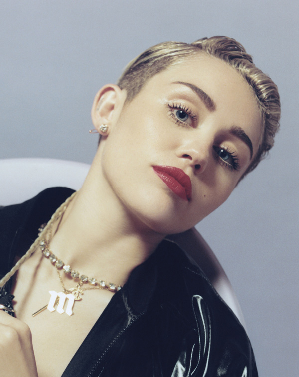Miley Cyrus Press Shot