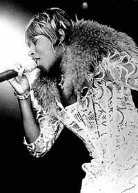 Music - Mary J Blige Interview - We caught up with the first lady of soul in her London hotel