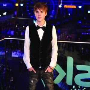 Justin Bieber Movie on Justin Bieber   Justin Bieber Movie To Be Extended   Contactmusic Com