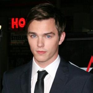 People News on Ahhh Skins And An X Men  Nicholas Hoult    Lucky       People I Admire