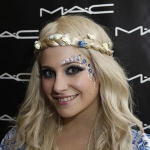 Pixie Lott Planning To Write With British Stars