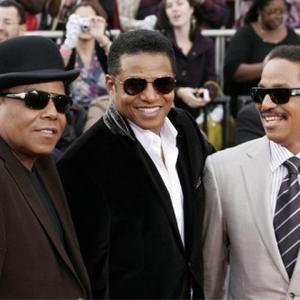 http://images.contactmusic.com/newsimages/randy_jackson_with_brothers_marlon_and_tito_1148072.jpg
