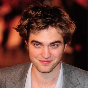 Robert Pattinson Twilight Soundtrack on Anna Kendrick   Anna Kendrick  Twilight Cast Threw Their Own Wrap