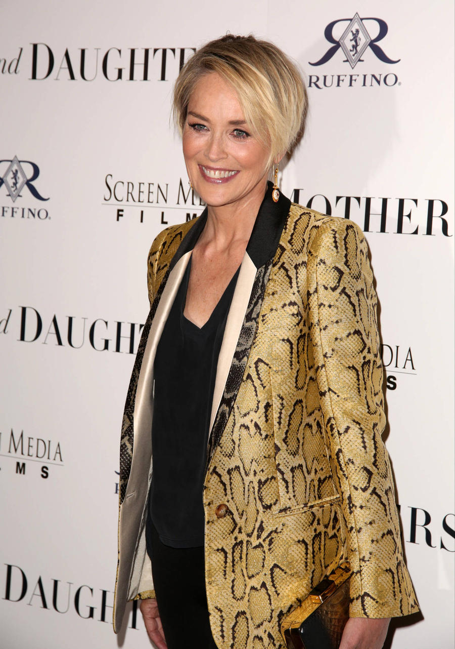 Sharon Stone Suggests Oral Over Unprotected Sex - Contactmusic.com Sharon Stone Suggests Oral Over Unprotected Sex - 웹