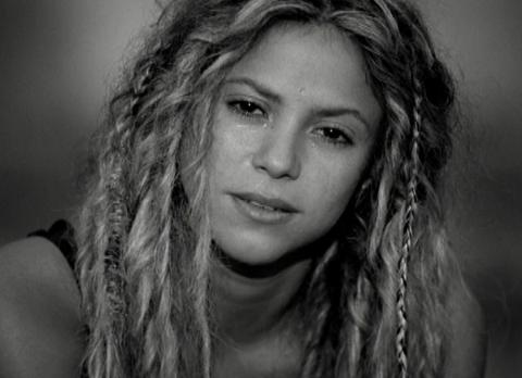 Advanced Search Shakira no clothes shakira no clothes