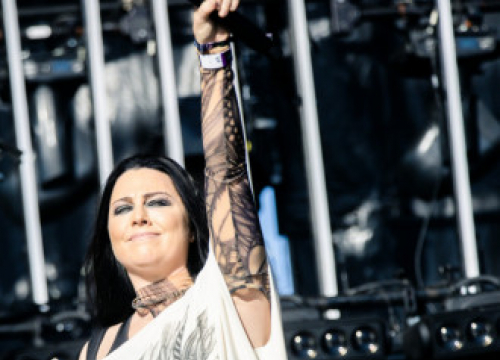 Evanescence's Amy Lee Isn't Linkin Park's New Singer, But Is Open To A 'Part-time' Gig