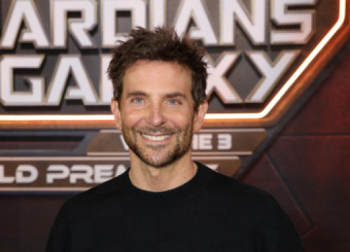 Bradley Cooper Urged Dax Shepard To Open Up About Relapse