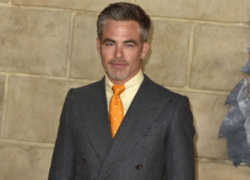 Chris Pine 'hated' Working At A Restaurant