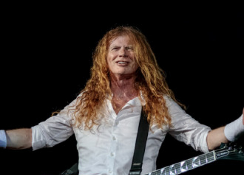 Dave Mustaine Wouldn't Let Cancer Stop Him Playing Guitar