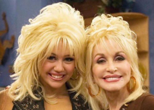 Miley Cyrus Needed 'Tough Conversation' With Dolly Parton To Agree To Grammy Awards Performance