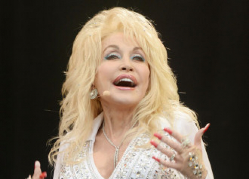 Dolly Parton Was 'Nervous' About How She'd Be Received At Glastonbury