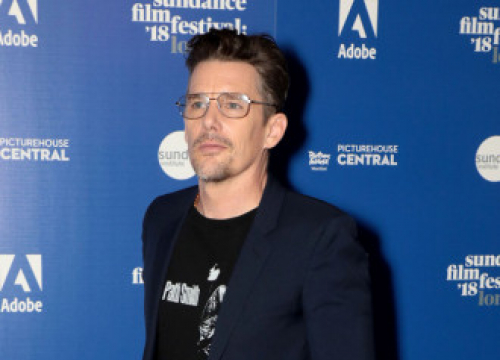 Ethan Hawke To Join Julia Roberts In Netflix Thriller Leave The World Behind