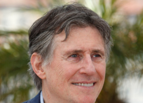 Gabriel Byrne Quit Los Angeles Because It Was Too Sunny