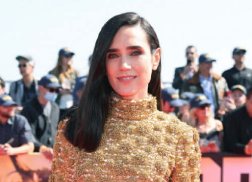 Jennifer Connelly Joins Comedy Movie Bad Behaviour
