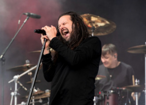 Korn's Jonathan Davis Unveils Freak On A Leash Pet Brand