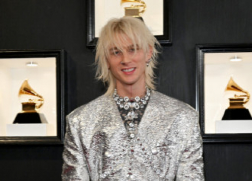 Machine Gun Kelly Has No Beef With Taylor Swift