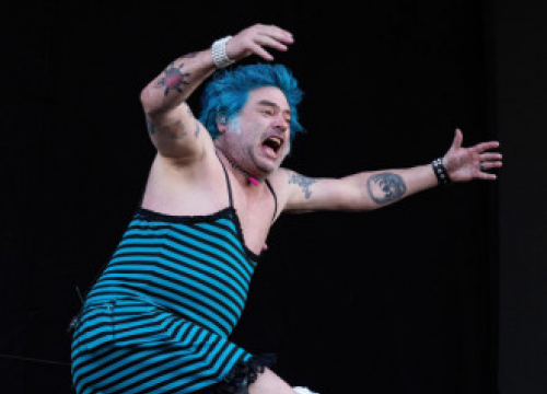 Nofx Supported By Fellow Pop Punk Legends In Trilogy Of Final Shows