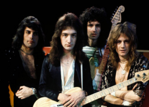 Sony 'In Talks To Buy Queen Catalogue For Hundreds Of Millions'