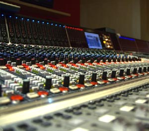 Abbey Road Studios Launches Online Mixing Service