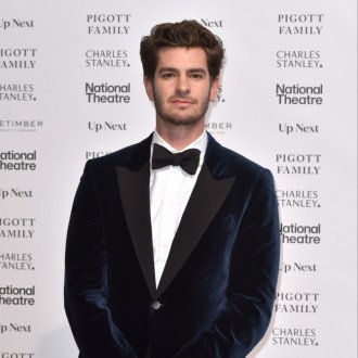 Andrew Garfield experiencing 'midlife crisis'