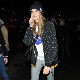Cara Delevingne to move in with Michelle Rodriguez?