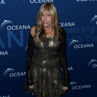 Carly Simon grieving after sisters die one day apart