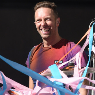 Chris Martin takes up opera to strengthen vocals