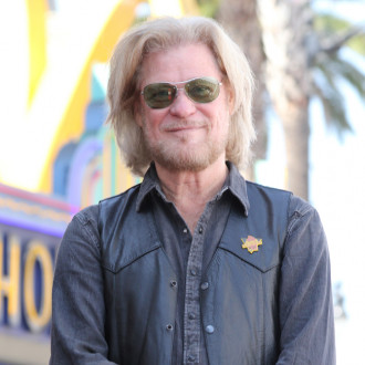 Daryl Hall WAS asked to replace David Lee Roth in Van Halen