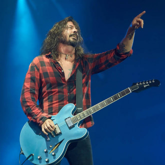Foo Fighters joined by Dave Chapelle for Radiohead creep cover at MSG