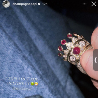 New bling! Drake splurged $1.01 million for huge gold and ruby crown ring created and worn by Tupac Shakur
