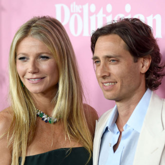 Gwyneth Paltrow blows off question about whether she thinks giving her husband oral sex is ‘mandatory’!
