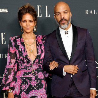 Halle Berry marks boyfriend’s 54th birthday by paying tribute to his bum!