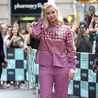 Iggy Azalea takes swipe at Playboi Carti for allegedly not visiting their son often enough