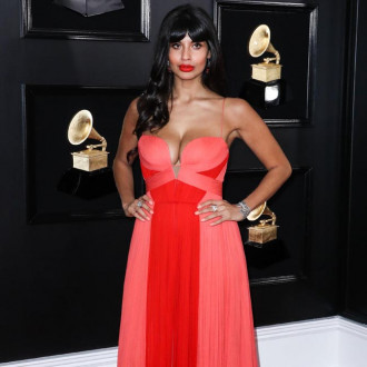 Jameela Jamil sells clothes to support refugees
