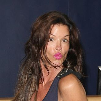 Janice Dickinson planning to outshine Angelina Jolie