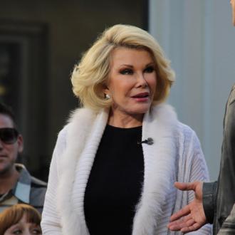 Russell Crowe leads tributes to Joan Rivers 