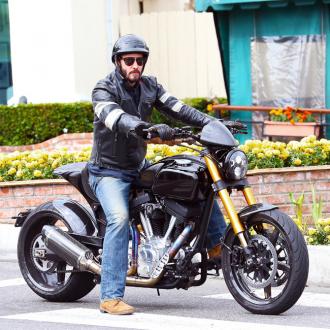 Keanu Reeves: Test-driving bike on Suzuka track 'incredible'