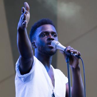 Kwabs performs sold-out homecoming show