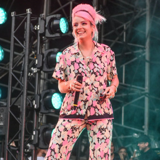 Lily Allen admits to 'dreading' reviews