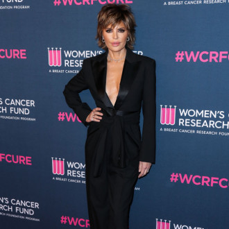 Lisa Rinna is having her facial fillers dissolved!