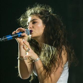 Lorde claims Diplo has 'tiny' manhood