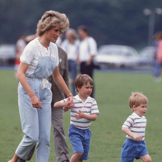 Prince Harry dedicates memoir to Princess Diana