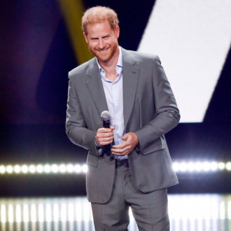 Prince Harry gives emotional speech to close Invictus Games