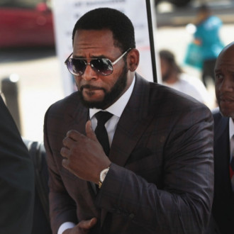 R Kelly’s ex-manager sentenced to year in jail for calling in gun threat