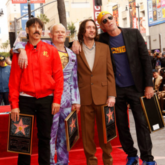Red Hot Chili Peppers star injured, band cancels Christmas gig