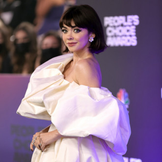 Sarah Hyland opens up about experiencing domestic abuse