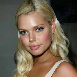 Sophie Monk Offered $1m To Pose Nude For Playboy