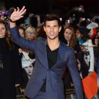 Taylor Lautner scared of mice