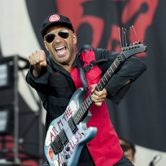Tom Morello doesn't know how to use home studio