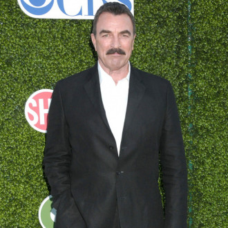 Tom Selleck 'can't think in front of a keyboard'